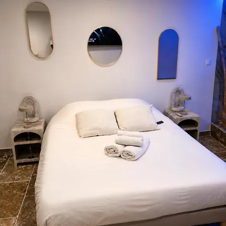 Avec Jacuzzi Dolce Notte * Rochegude (Drome)